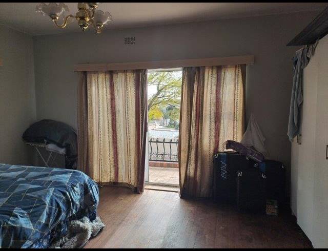 3 BEDROOM HOUSE FOR SALE IN KENSINGTON